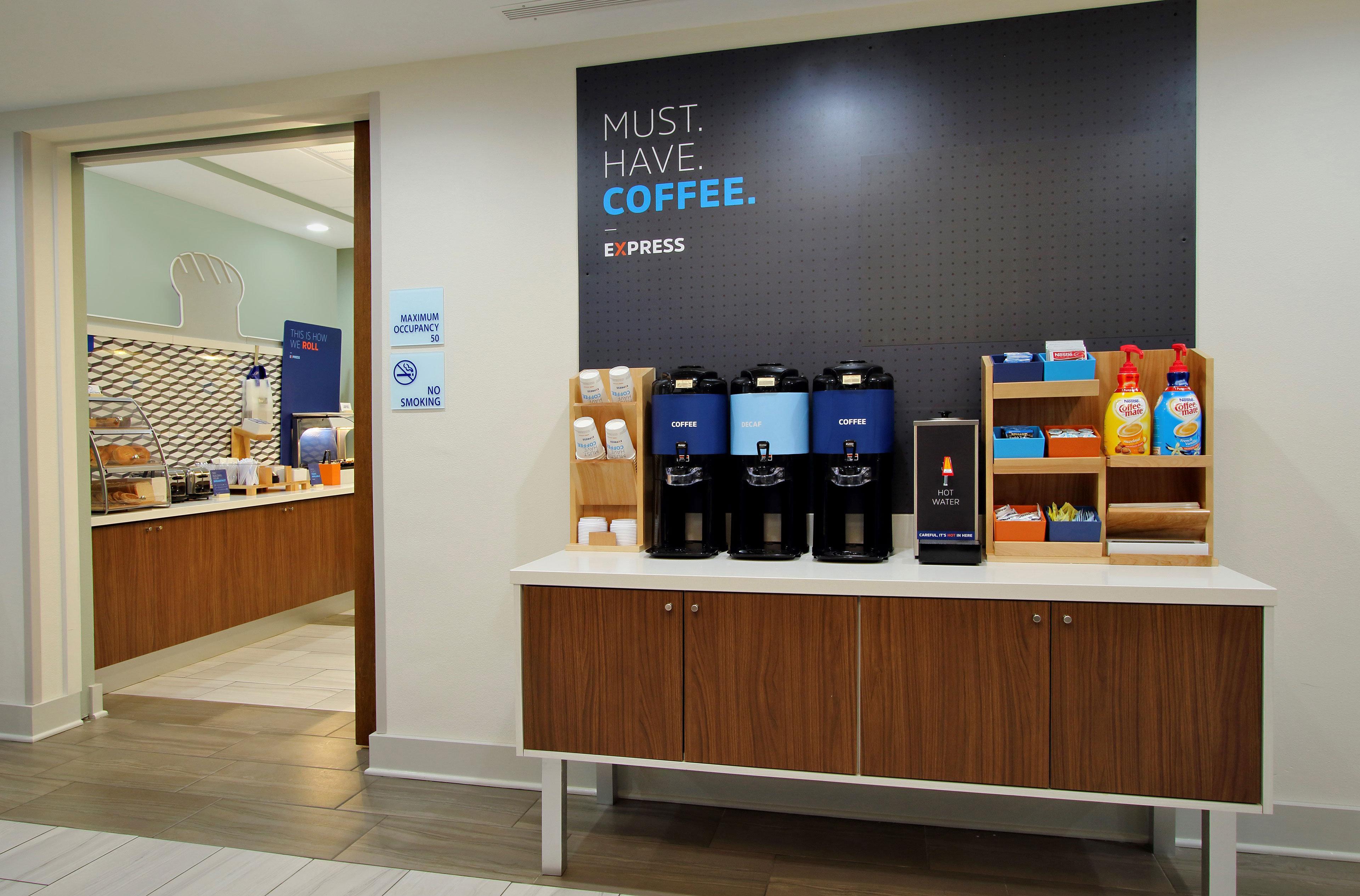 Holiday Inn Express Hotel & Suites Charlotte By Ihg Esterno foto